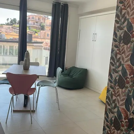 Silver House & Lukos House By Holidays Lägenhet Taormina